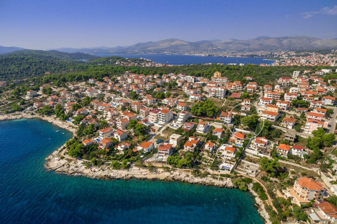 Holiday Home Barbara Trogir Buitenkant foto